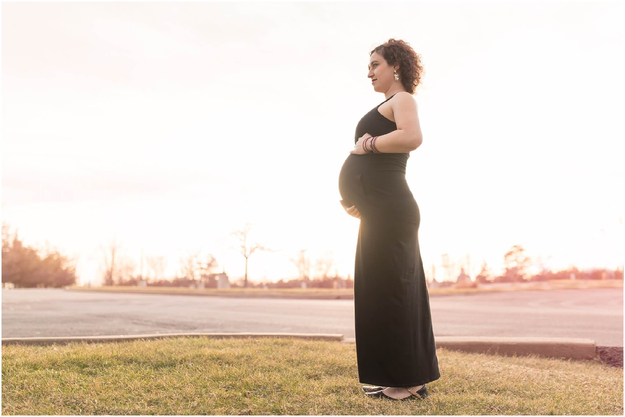 You are currently viewing Pittsburgh Maternity Photographer | Laura G. Maternity Session